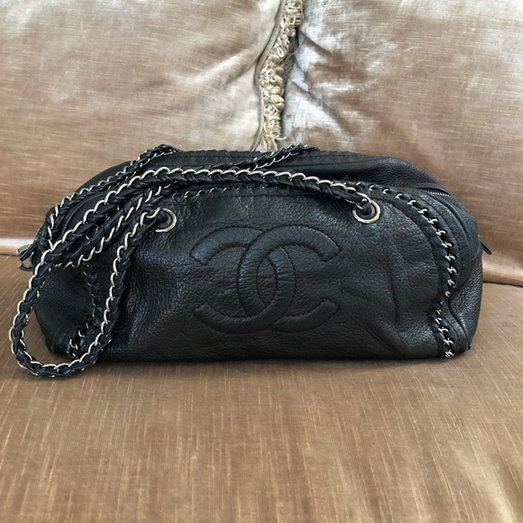 CHANEL Handbags - Chanel vintage bag